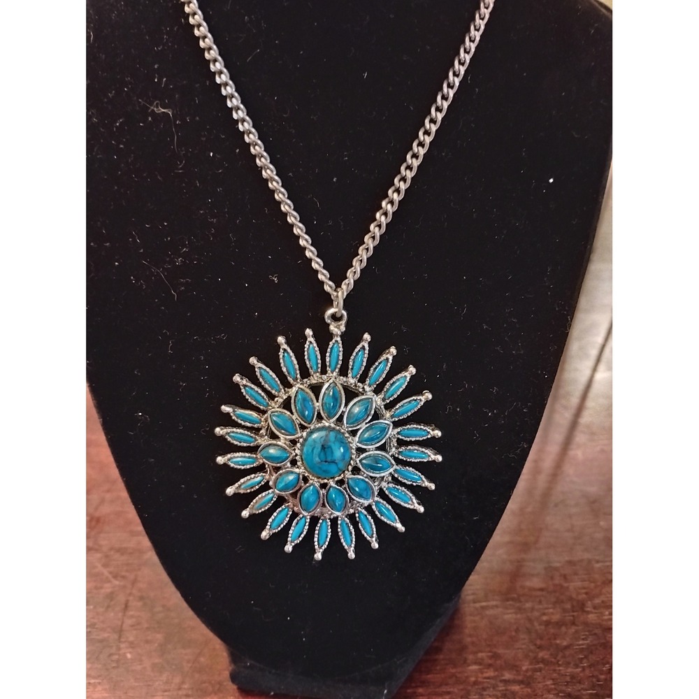 Vintage Silver Tone Turquoise Sunburst Pendant Necklace Southwestern Boho 24 In